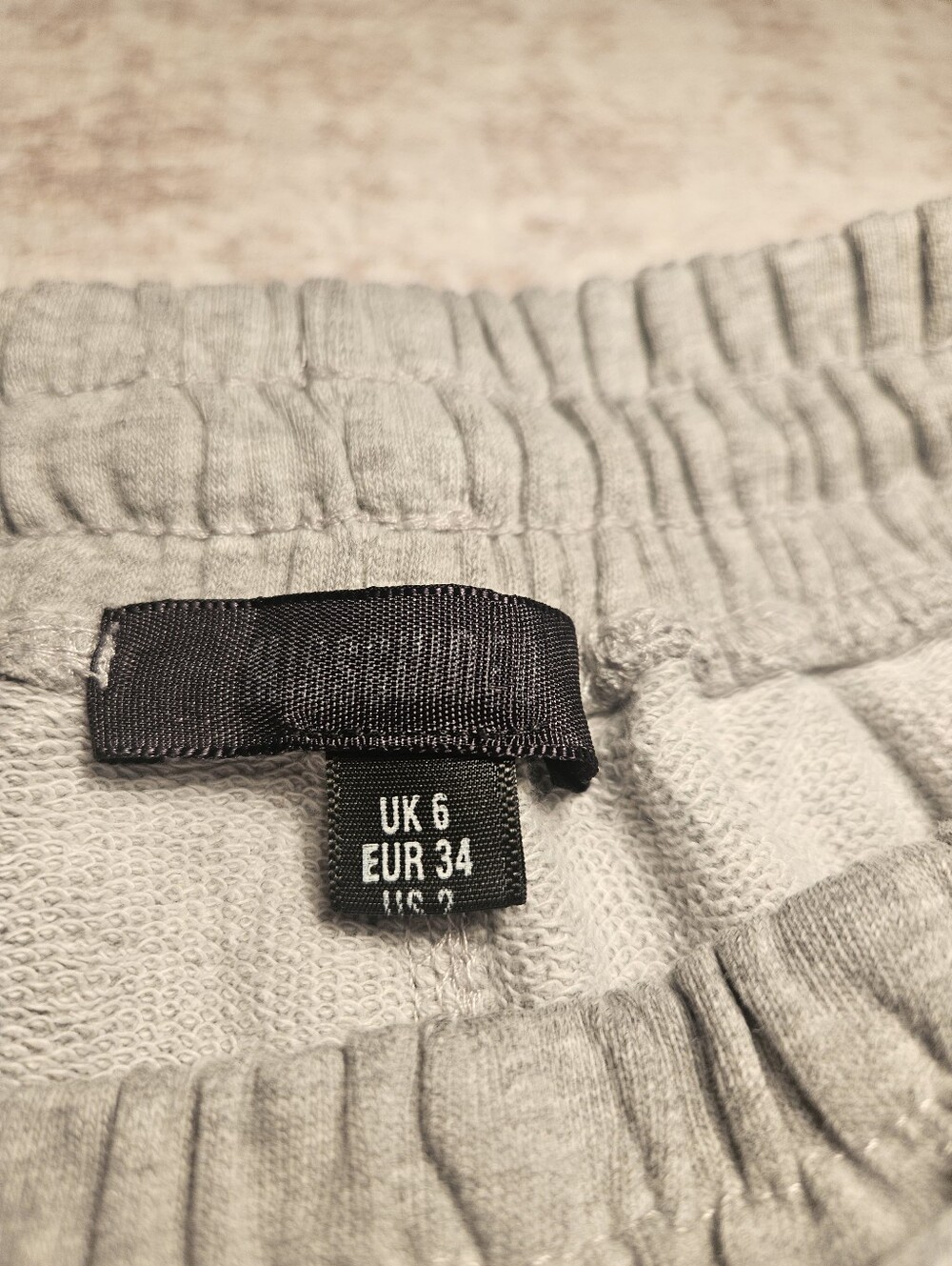 Missguided Light Gray Drawstring Shorts - Picture 2 of 4